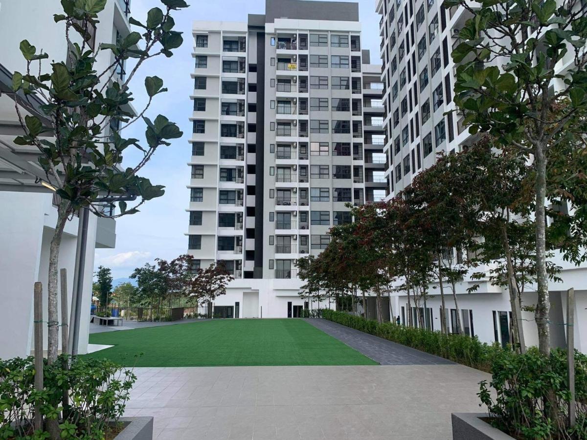 Mmg D'Tiara Homestay Kajang Eksteriør bilde