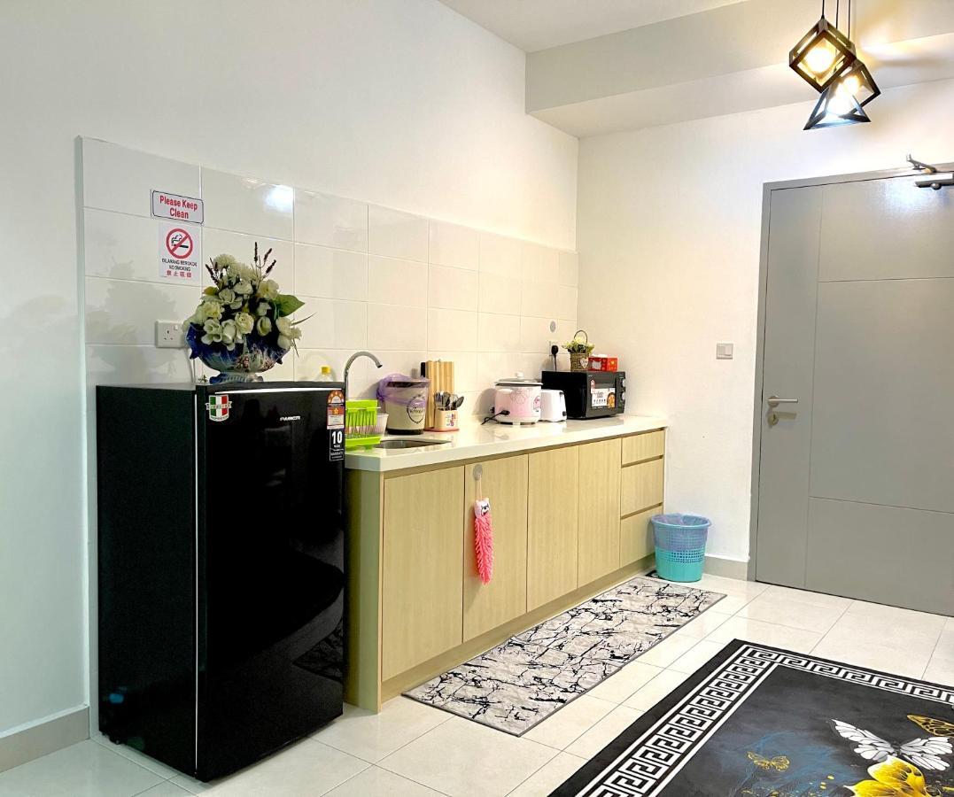 Mmg D'Tiara Homestay Kajang Eksteriør bilde