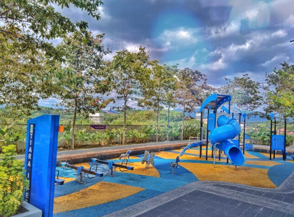 Mmg D'Tiara Homestay Kajang Eksteriør bilde